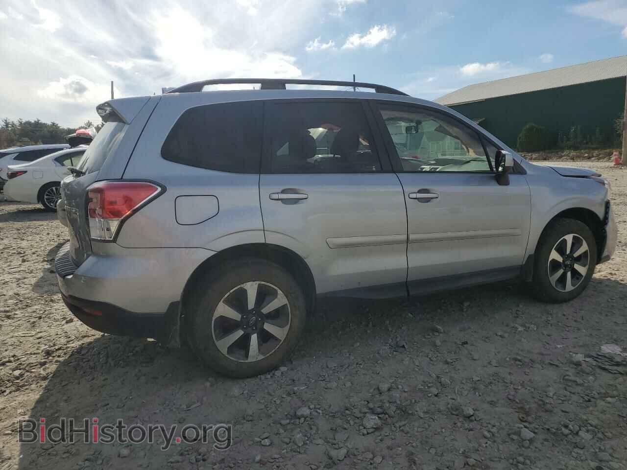 2017 SUBARU FORESTER - VIN: JF2SJAEC1HH553897 - Фото 3