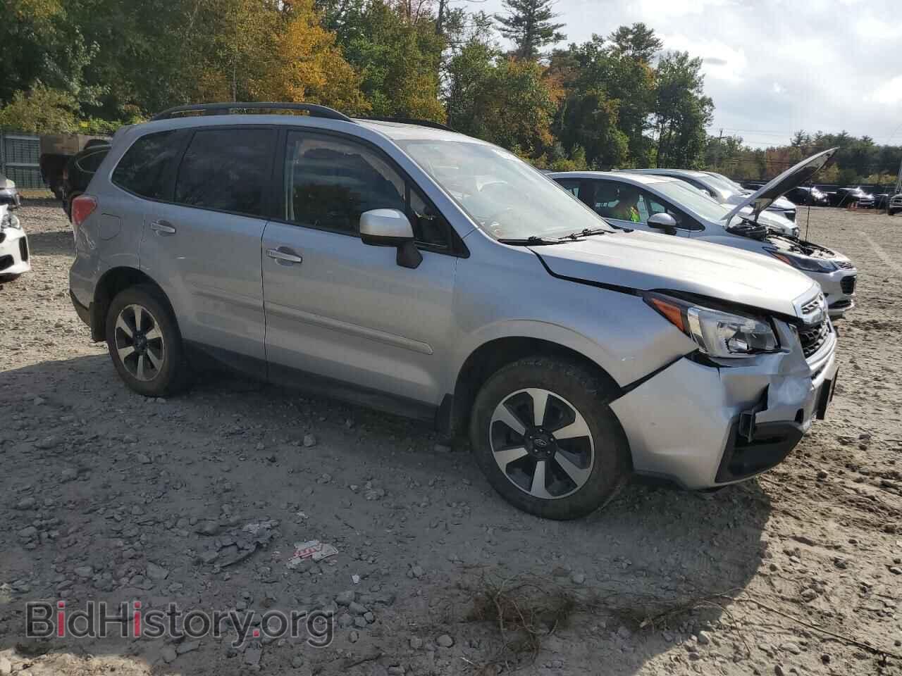 2017 SUBARU FORESTER - VIN: JF2SJAEC1HH553897 - Фото 4