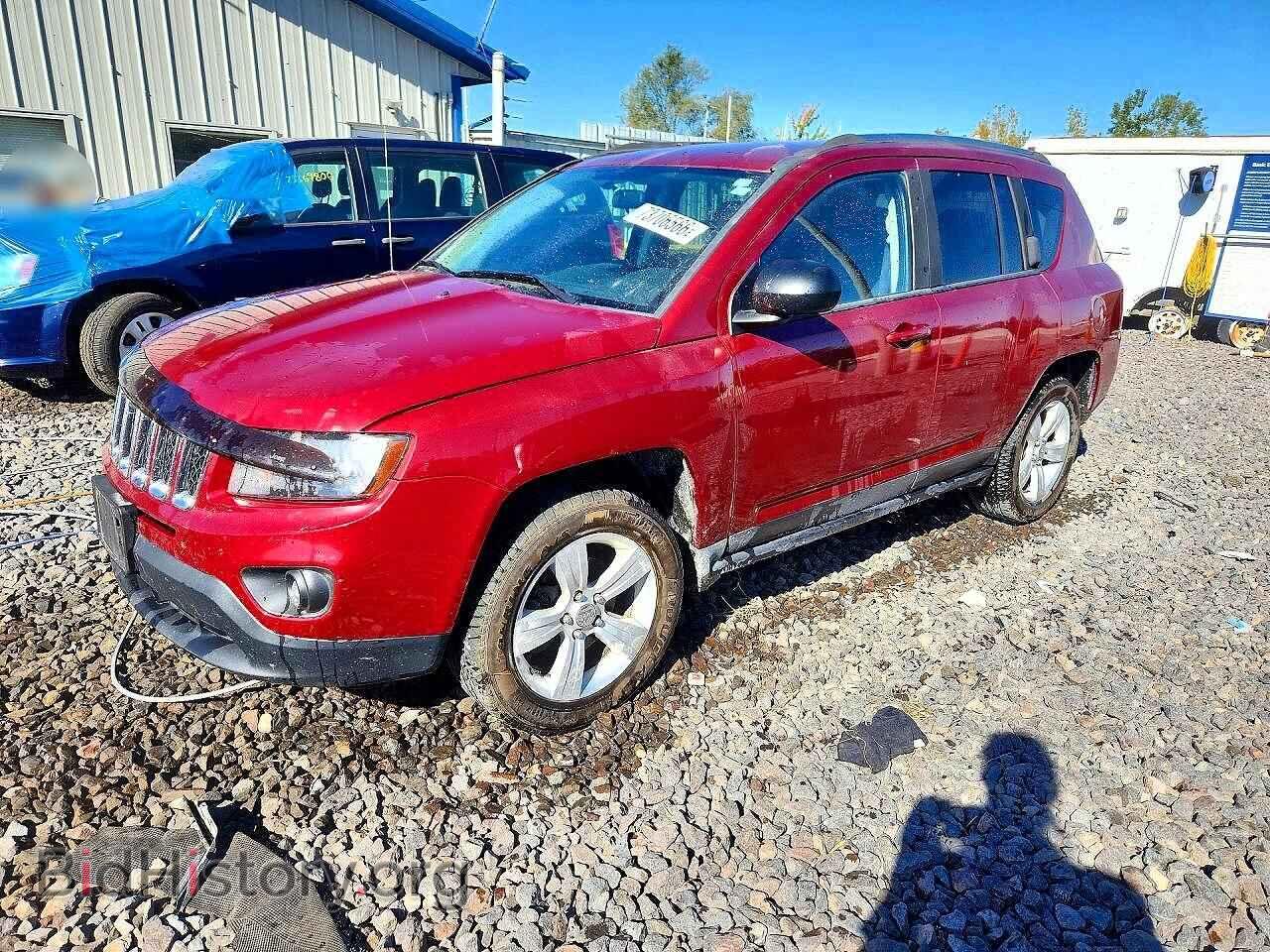 2014 Jeep COMPASS Sport (VIN 1C4NJDBB6ED880114) — фото 1 из 14, Copart, повреждение: бок