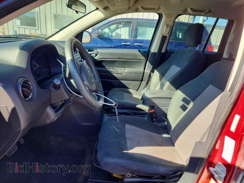 2014 Jeep COMPASS (VIN 1C4NJDBB6ED880114) — фото 7 из 14