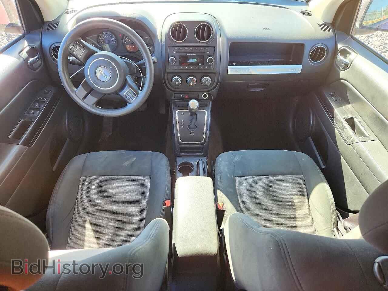 2014 Jeep COMPASS (VIN 1C4NJDBB6ED880114) — фото 8 из 14