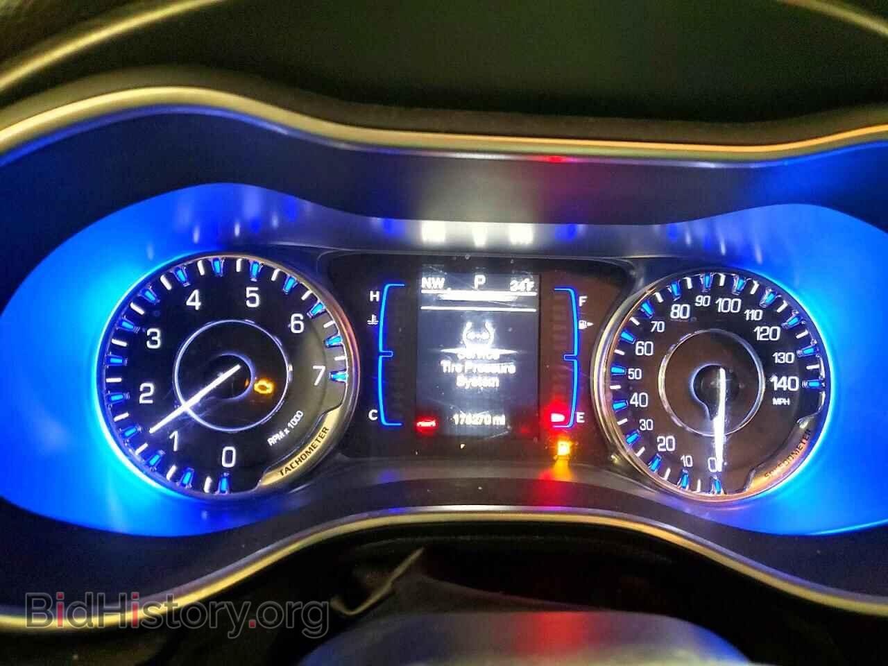 2015 CHRYSLER 200 - VIN: 1C3CCCABXFN713736 - Фото 9