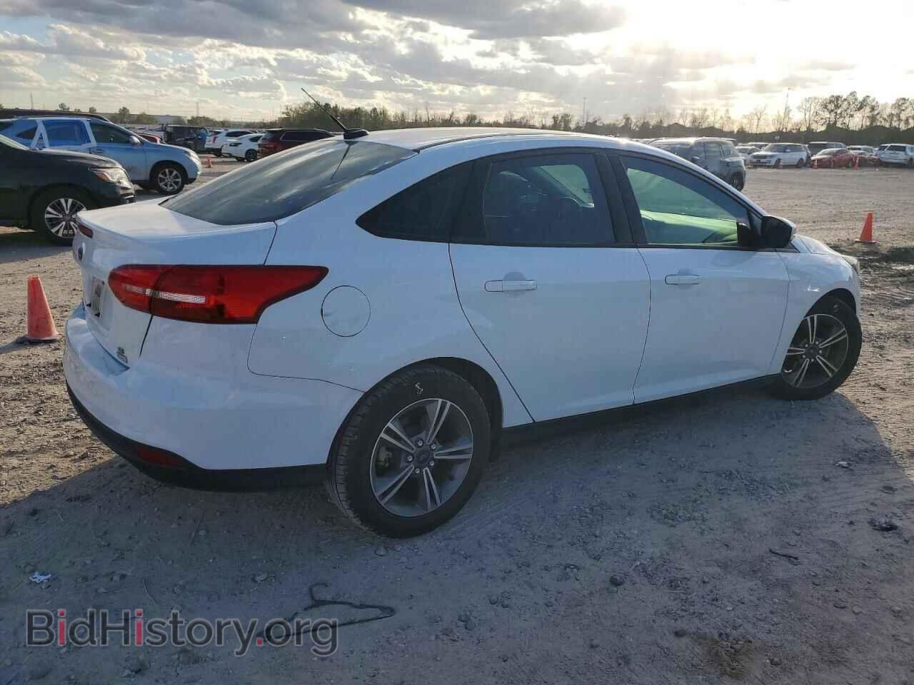 2017 FORD FOCUS - VIN: 1FADP3FE7HL276502 - Фото 3