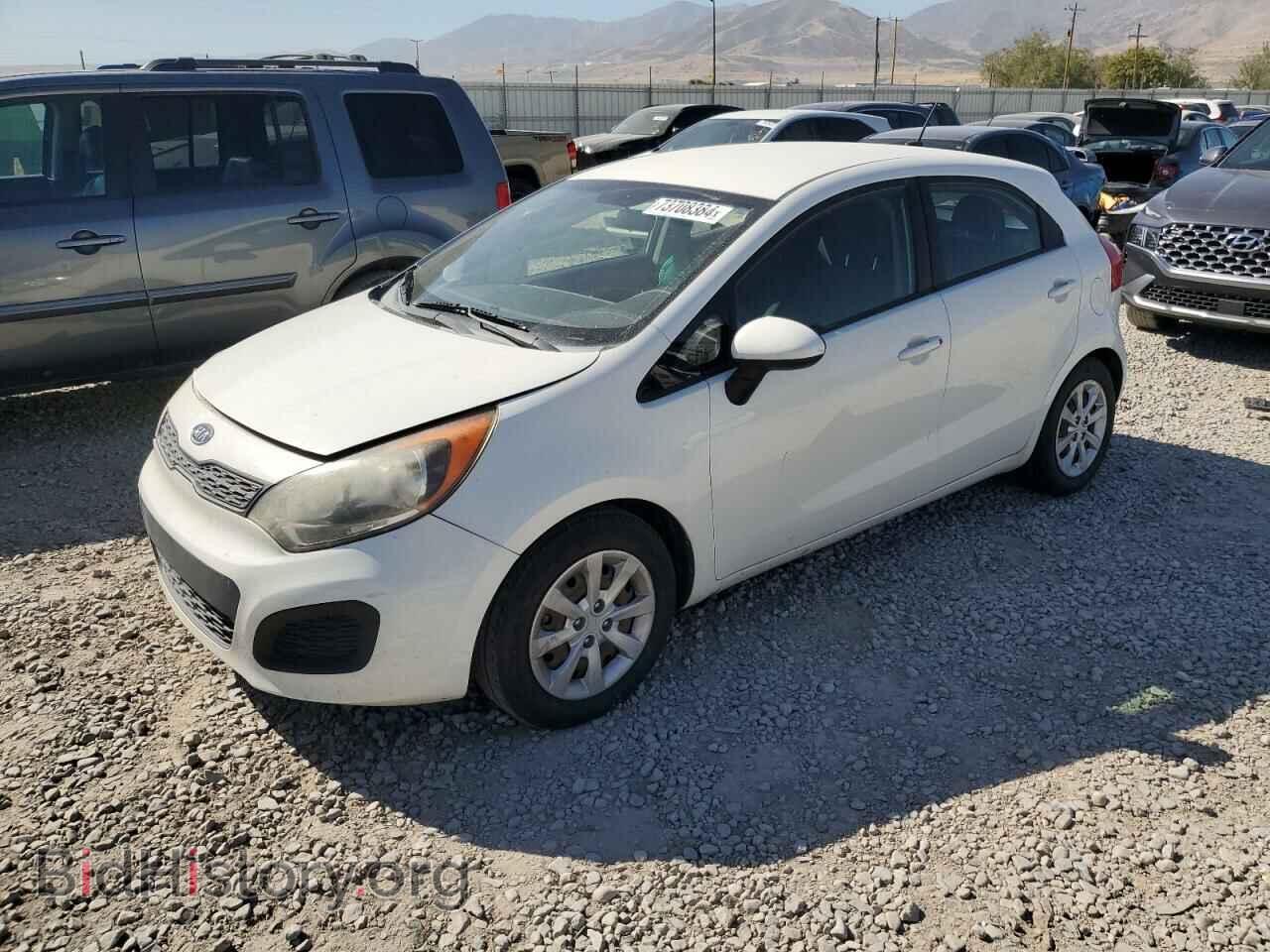 Фотография KNADM5A3XC6093555 - KIA RIO 2012