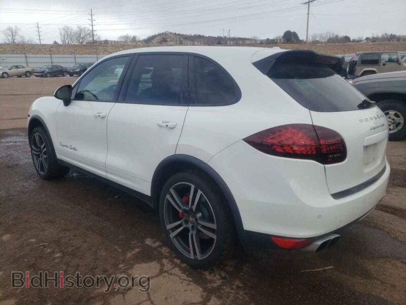 2012 Porsche CAYENNE (VIN WP1AC2A25CLA84695) — photo 2 of 12