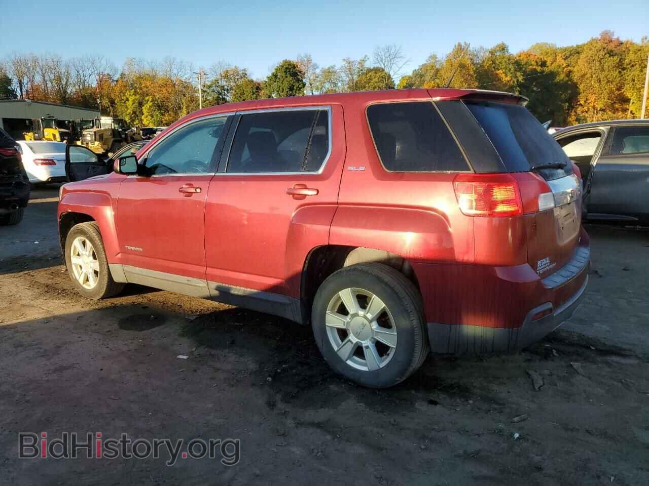 2012 GMC TERRAIN - VIN: 2GKFLREK9C6390595 - Фото 2