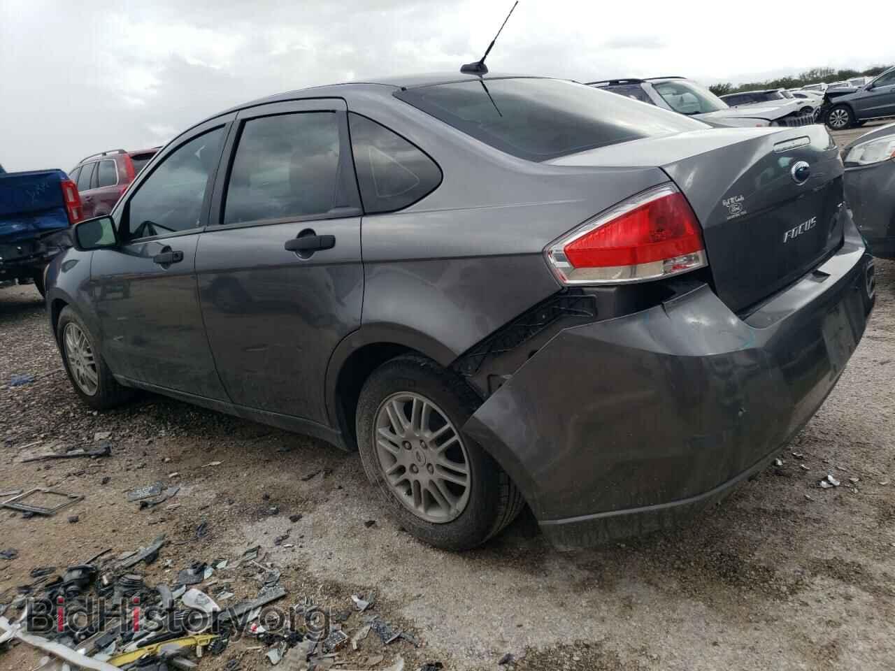 2010 FORD FOCUS - VIN: 1FAHP3FN6AW152811 - Фото 2