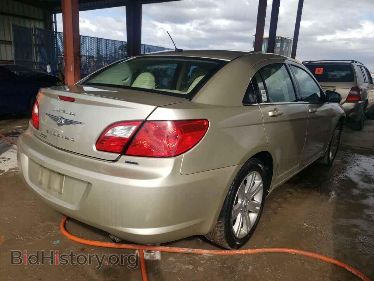 2010 CHRYSLER SEBRING - VIN: 1C3CC5FV3AN119450 - Фото 3