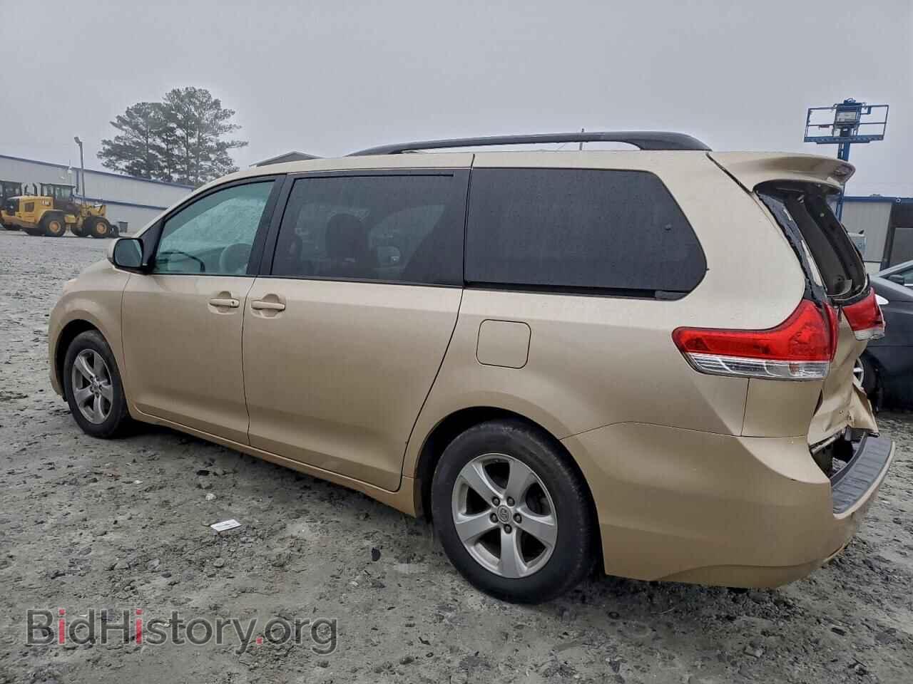 2013 TOYOTA All Models - VIN: 5TDKK3DC8DS298759 - Фото 2