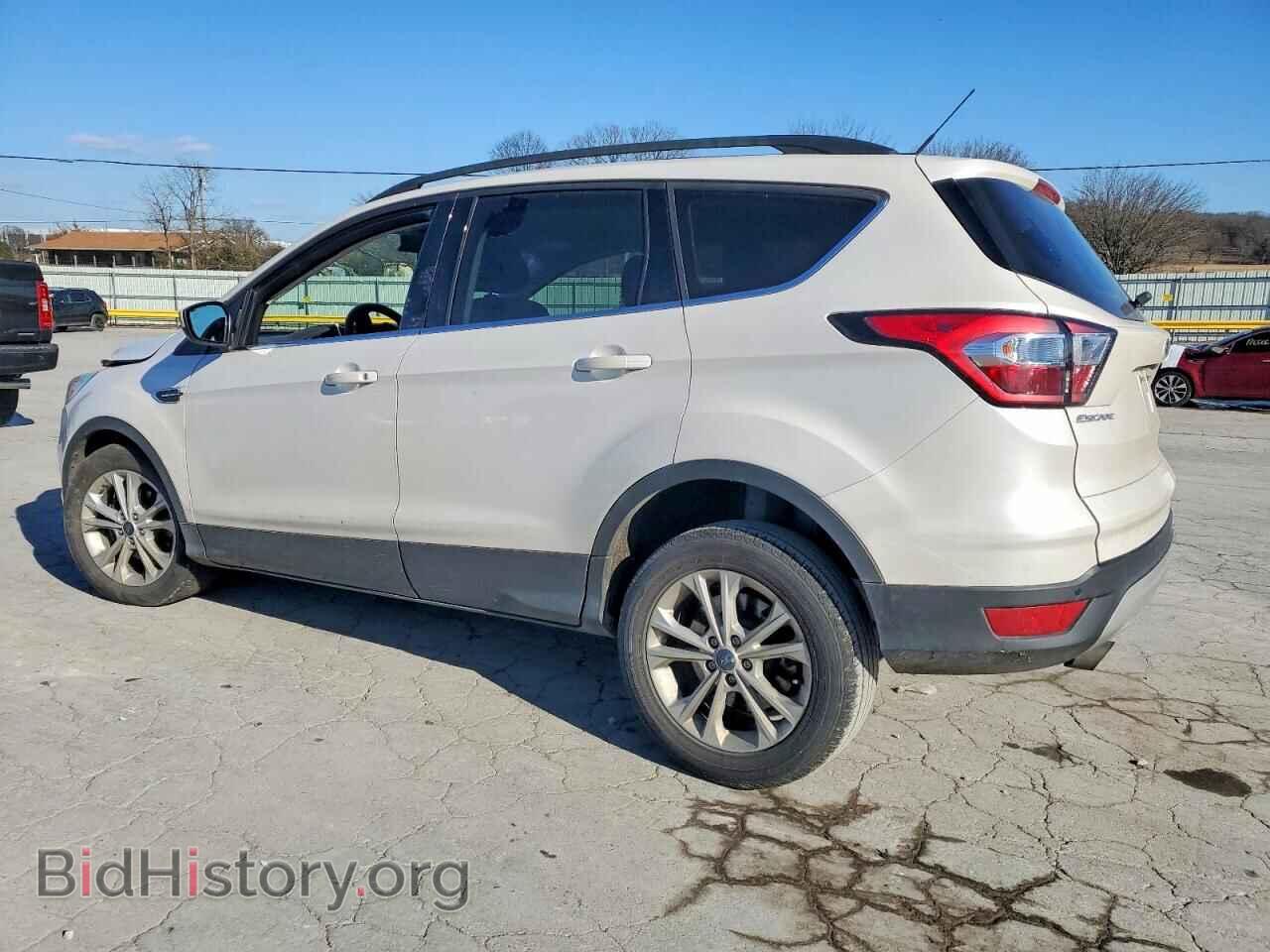 2017 FORD ESCAPE - VIN: 1FMCU0GD4HUE92977 - Фото 2