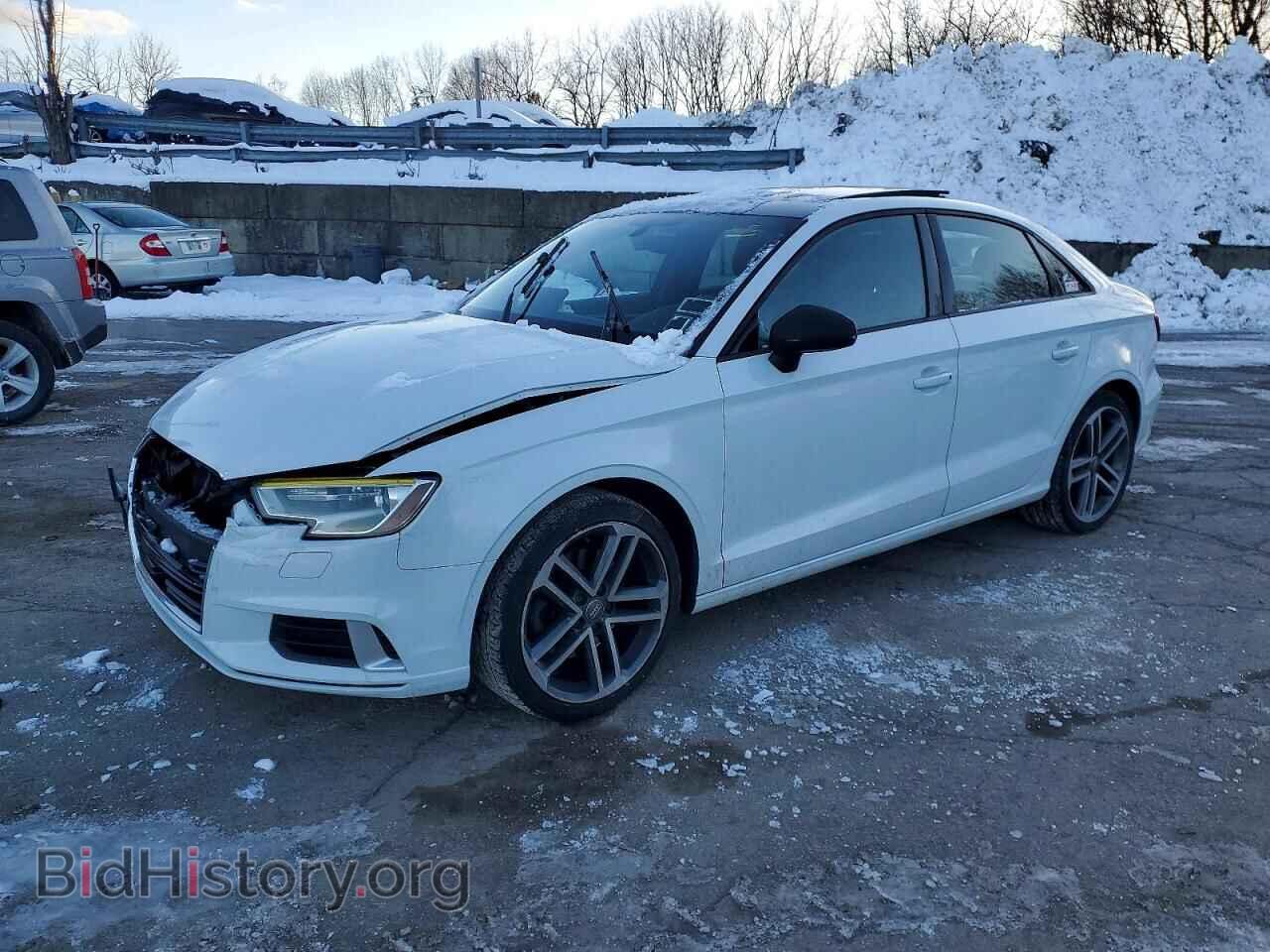Photo WAUAUGFF8H1028063 - AUDI A3 2017