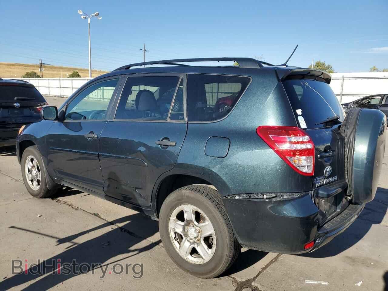 2010 TOYOTA RAV4 - VIN: JTMBF4DV8AD023072 - Фото 2