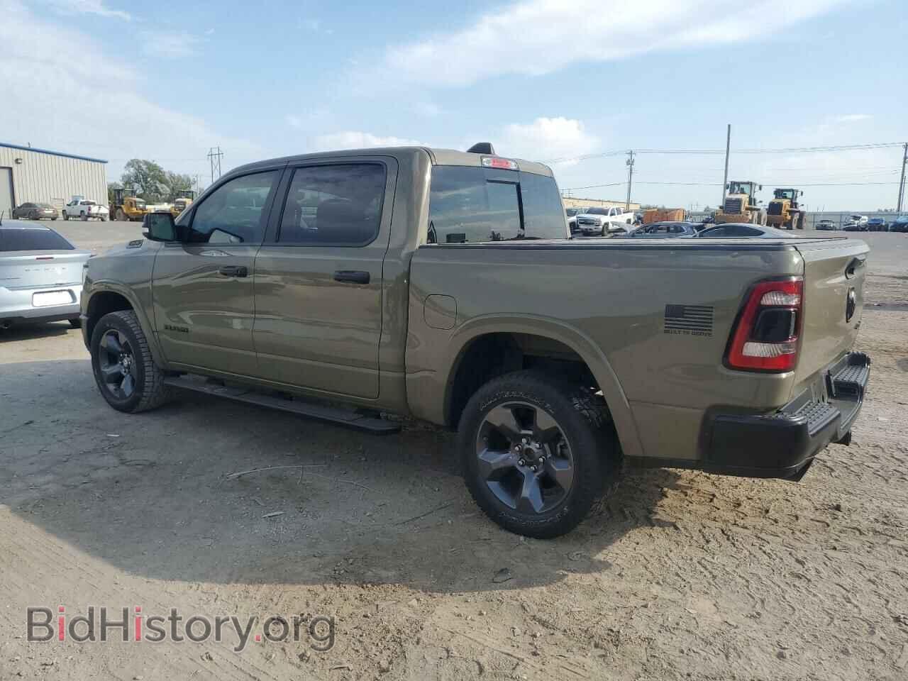 2020 RAM 1500 - VIN: 1C6SRFFT6LN296479 - Фото 2
