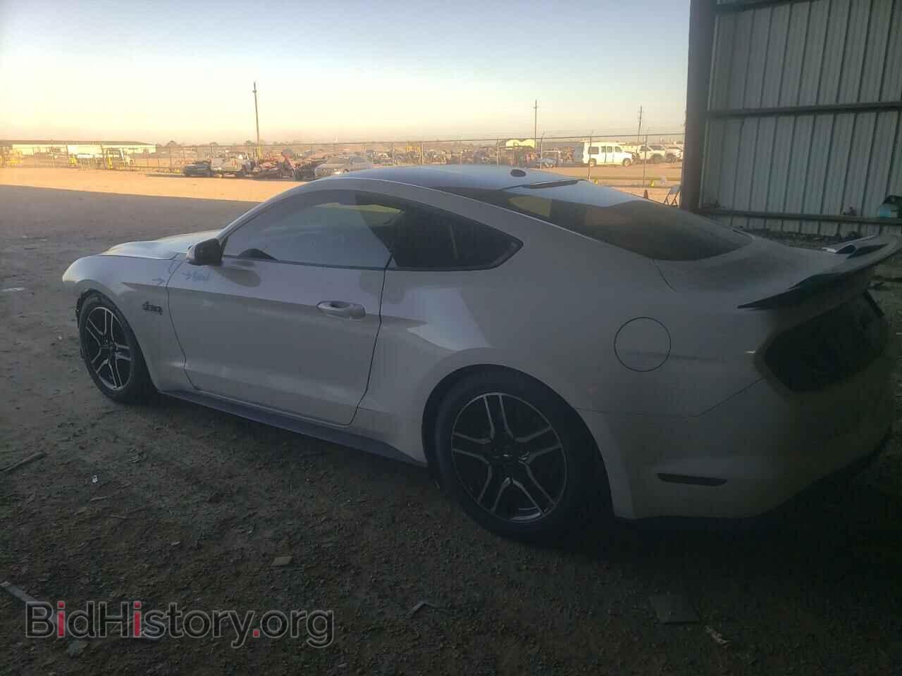 2019 FORD MUSTANG - VIN: 1FA6P8CF7K5189598 - Фото 2