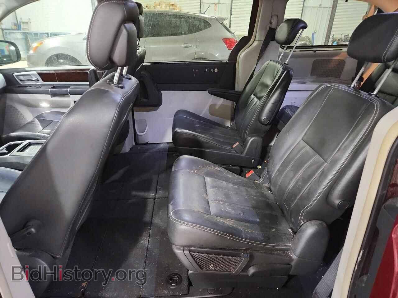 2010 CHRYSLER MINIVAN - VIN: 2A4RR8DX6AR353184 - Фото 11