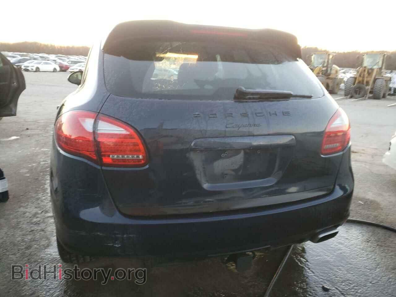 2011 PORSCHE CAYENNE - VIN: WP1AA2A24BLA04744 - Photo 6
