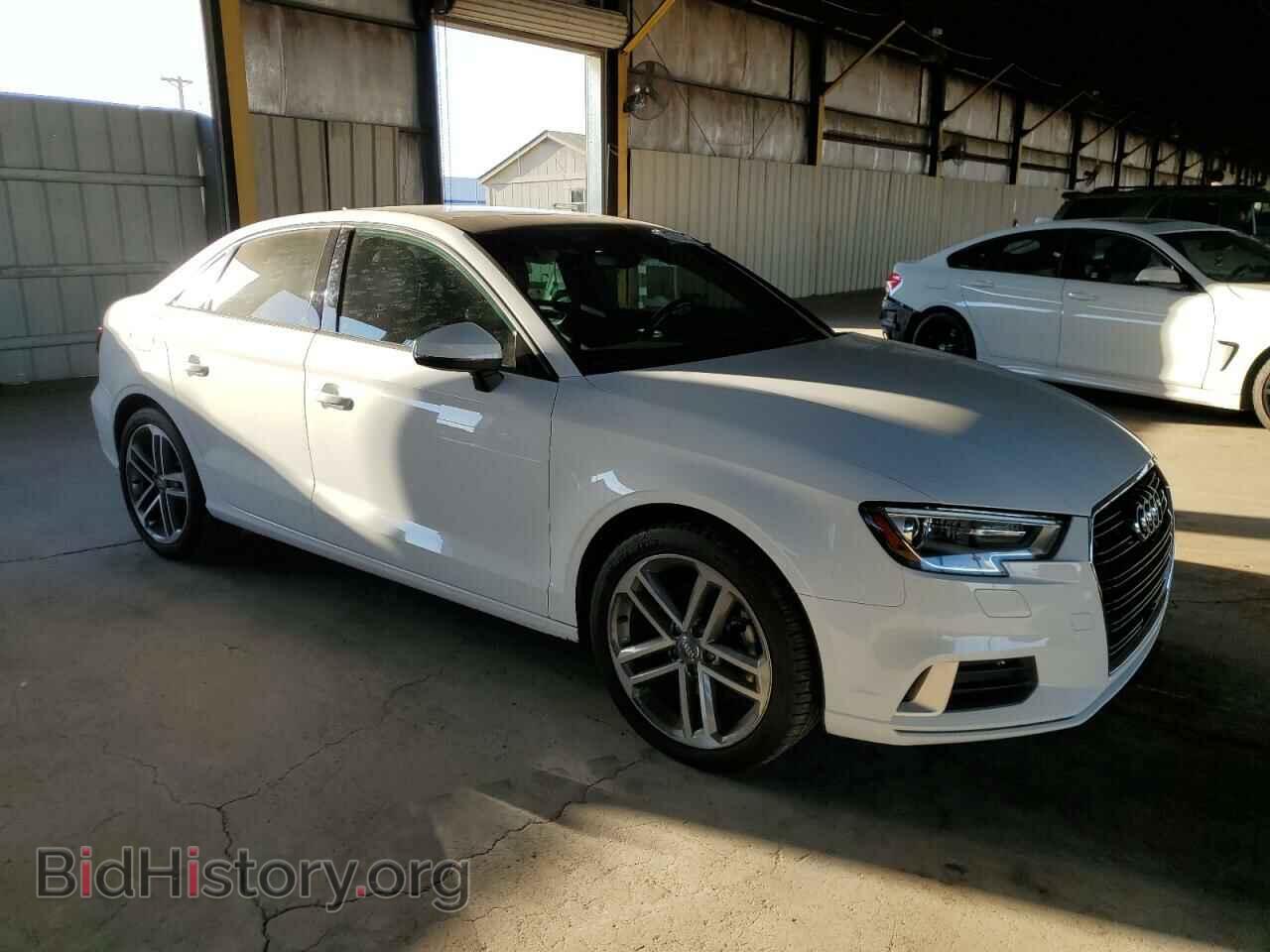 2018 AUDI A3 - VIN: WAUAUGFF8J1059240 - Фото 4