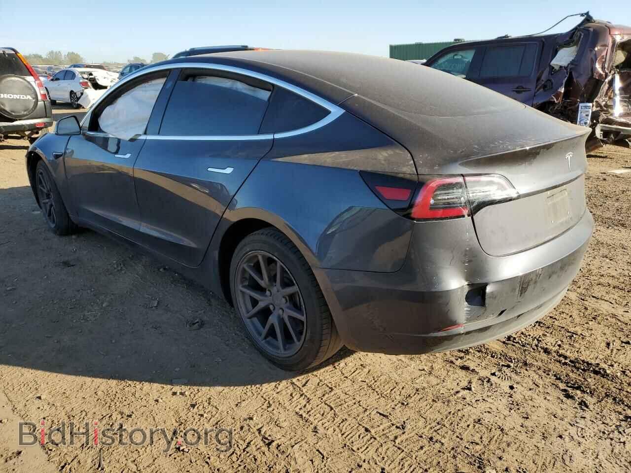 2018 TESLA MODEL 3 - VIN: 5YJ3E1EAXJF123913 - Фото 2