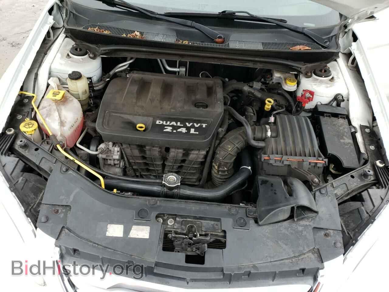 2014 CHRYSLER 200 - VIN: 1C3CCBAB2EN168155 - Фото 11