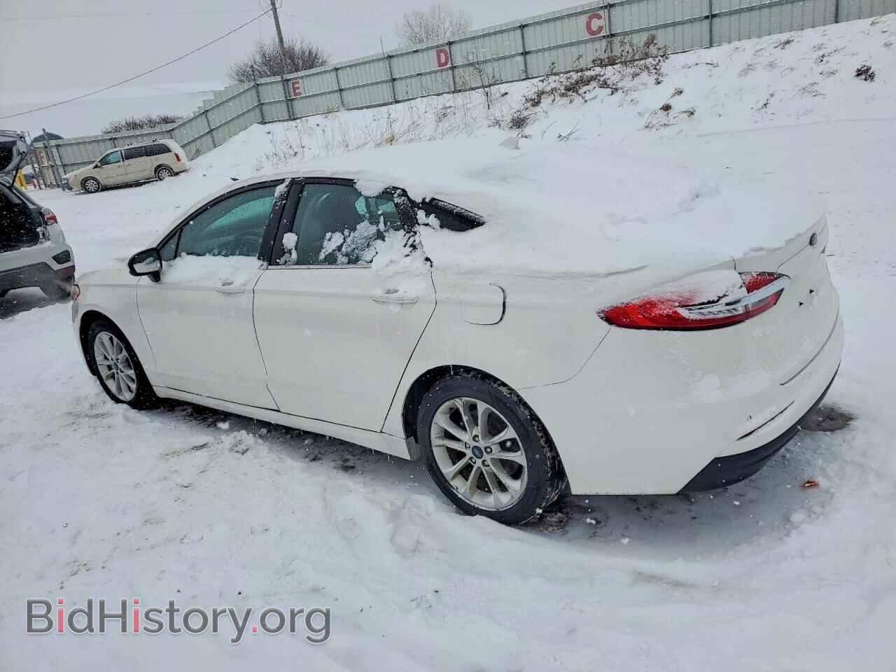 2019 FORD FUSION - VIN: 3FA6P0LU7KR226517 - Фото 2