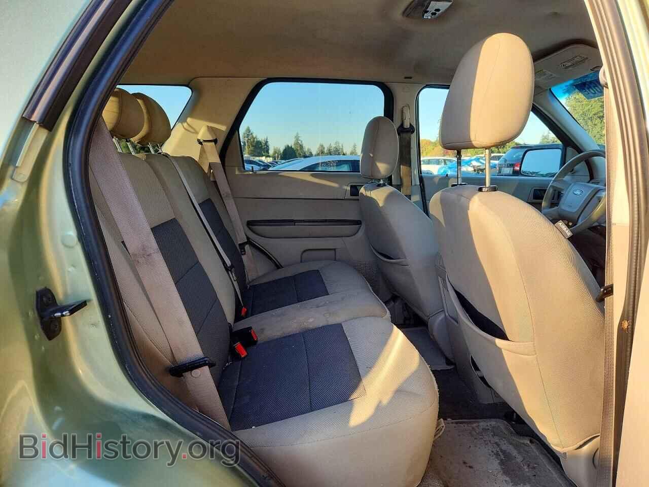 2008 Ford ESCAPE (VIN 1FMCU93168KA55414) — фото 11 из 13