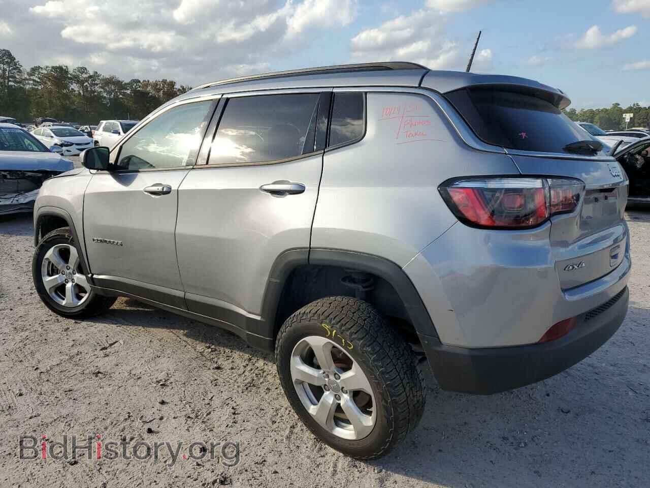 2018 JEEP COMPASS - VIN: 3C4NJDBB8JT202775 - Фото 2