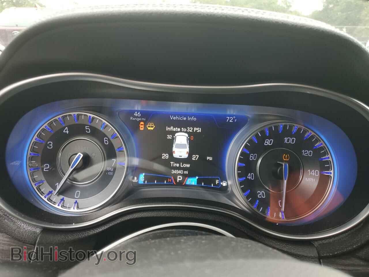 2018 CHRYSLER 300 - VIN: 2C3CCARG1JH170430 - Фото 9
