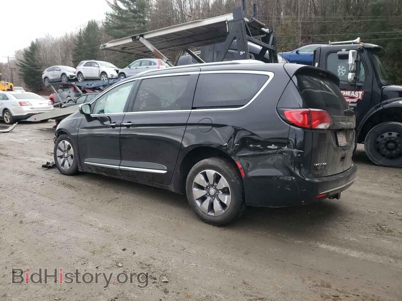2018 CHRYSLER PACIFICA - VIN: 2C4RC1N73JR358596 - Photo 2