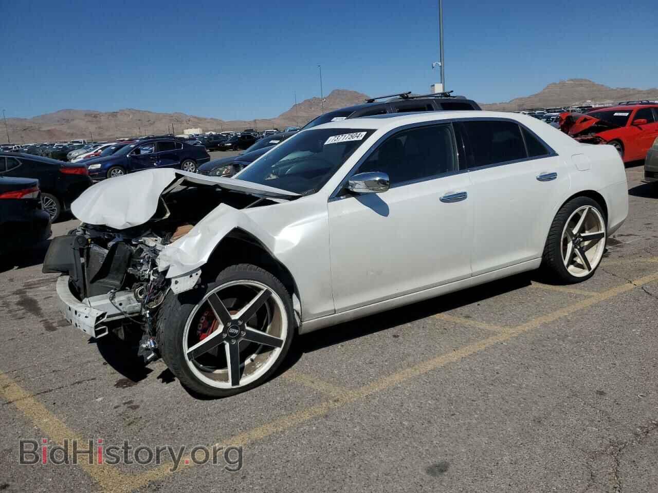 Photo 2C3CK6CT3BH563269 - CHRYSLER 300 2011