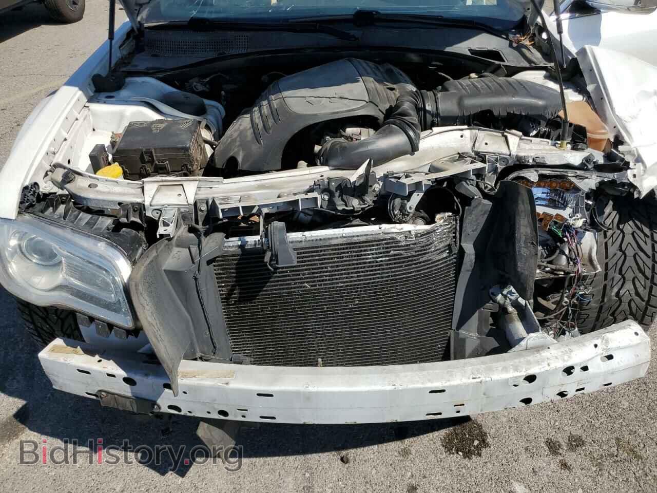 2011 CHRYSLER 300 - VIN: 2C3CK6CT3BH563269 - Фото 11