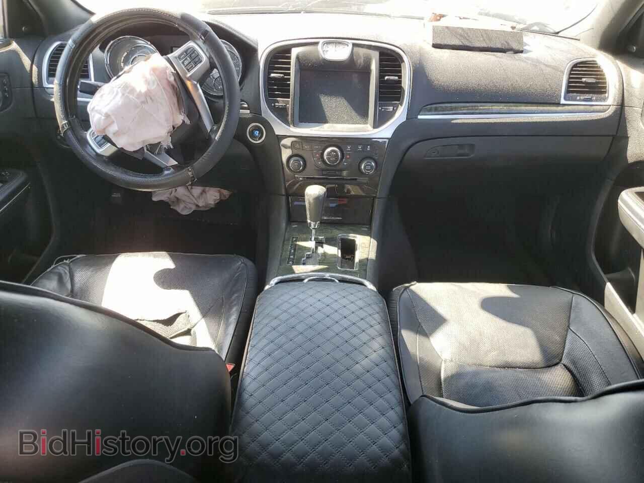 2011 CHRYSLER 300 - VIN: 2C3CK6CT3BH563269 - Фото 8