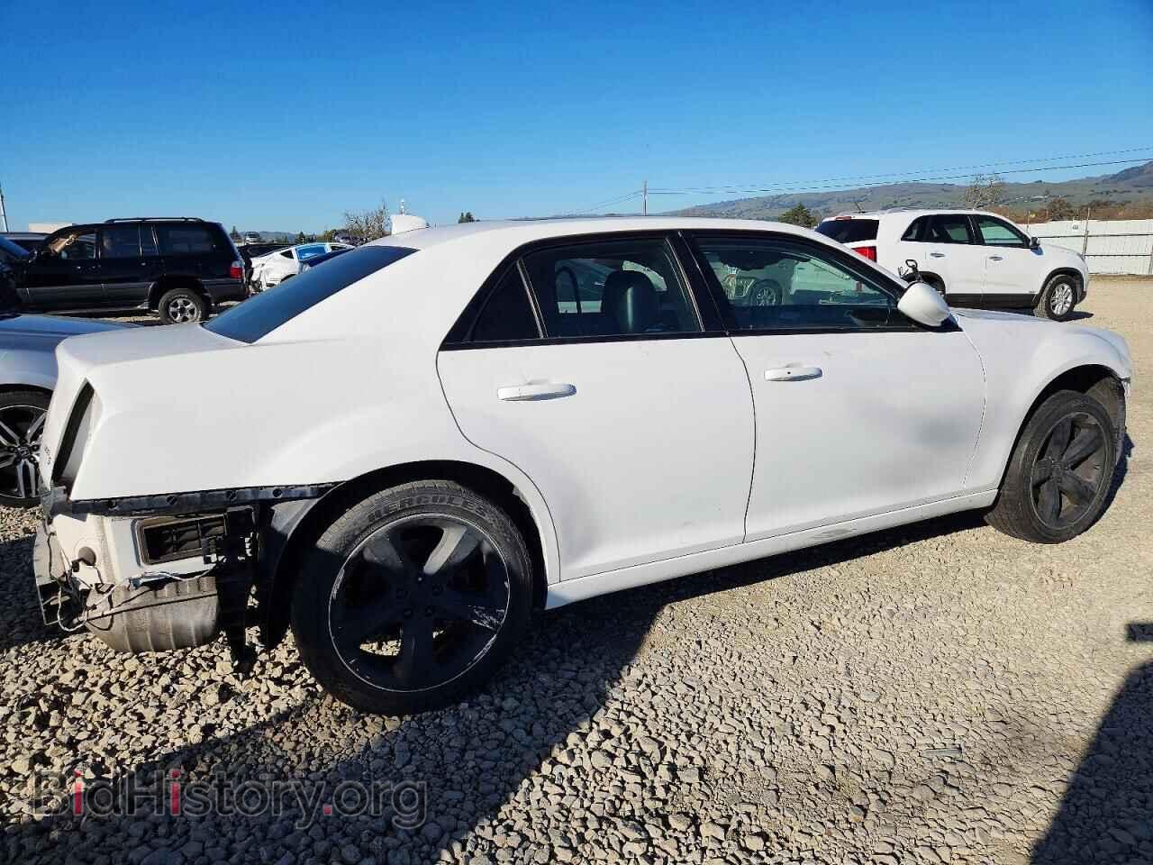2017 CHRYSLER 300 - VIN: 2C3CCABG6HH664948 - Фото 3