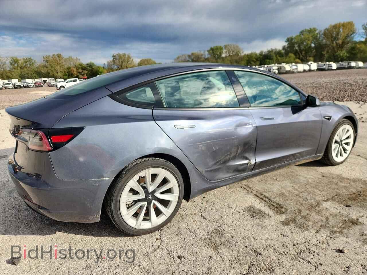 2023 Tesla MODEL 3 (VIN 5YJ3E1EA9PF459772) — фото 3 из 12