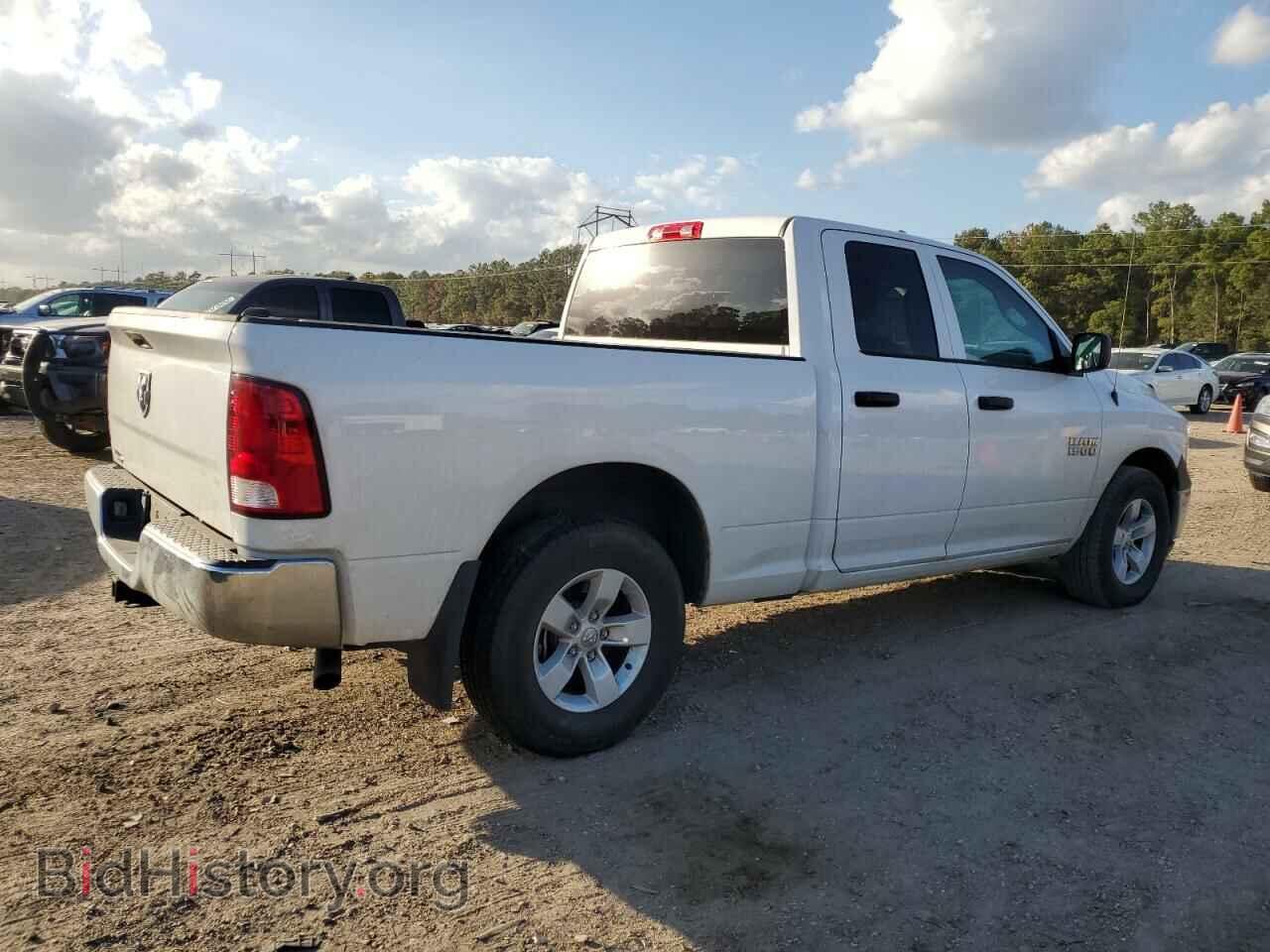 2018 RAM 1500 - VIN: 1C6RR6FG1JS209233 - Фото 3