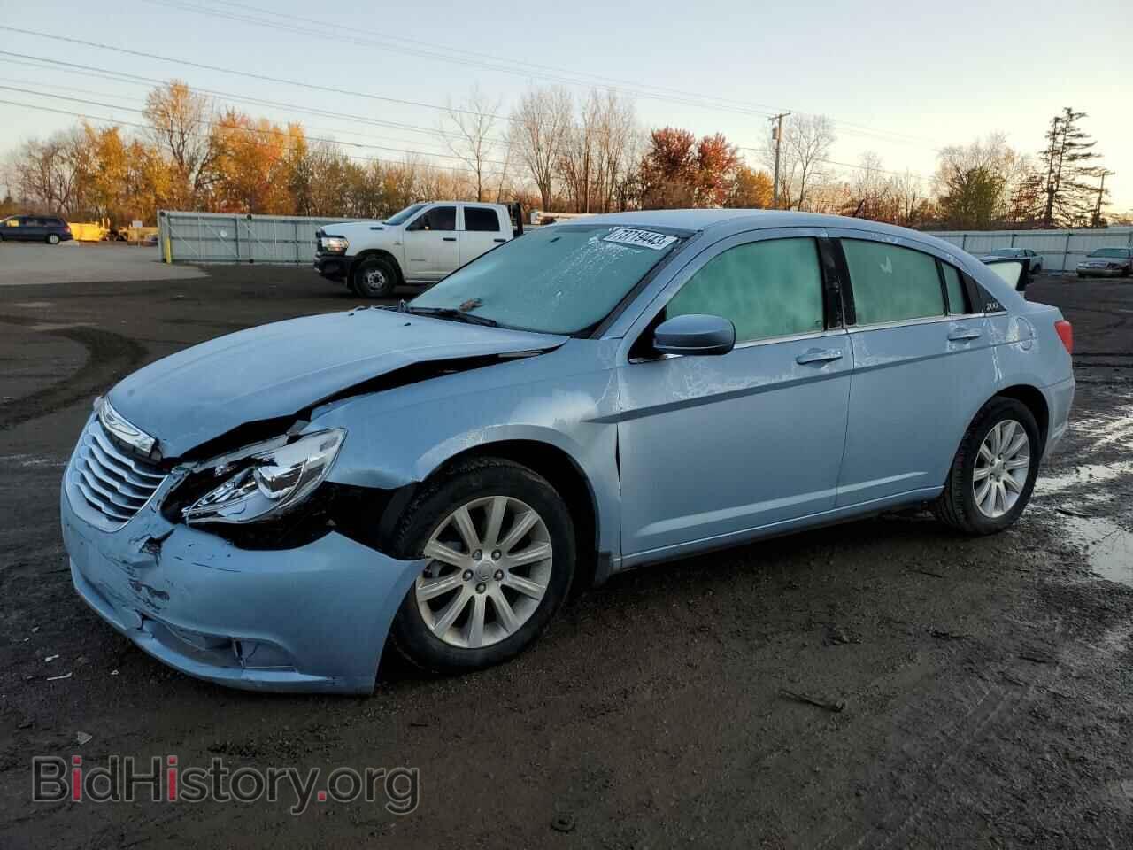 Фотография 1C3CCBBB7DN701355 - CHRYSLER 200 2013