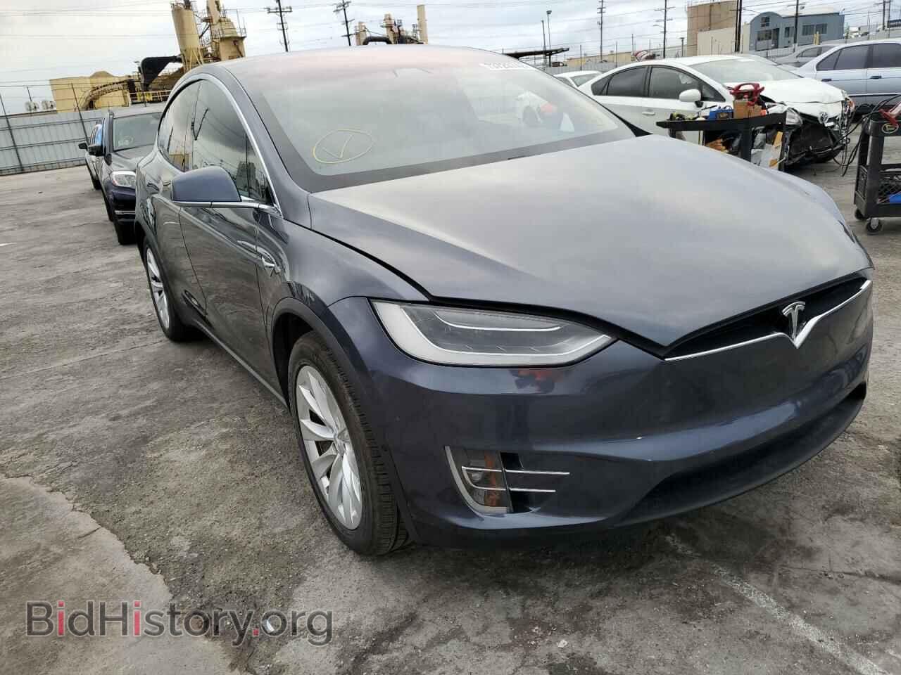 2017 TESLA MODEL X - VIN: 5YJXCBE20HF072874 - Photo 4