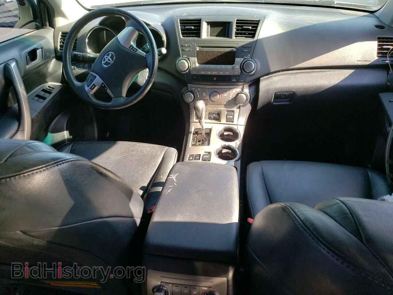 2011 TOYOTA HIGHLANDER - VIN: 5TDBK3EH4BS069440 - Фото 8