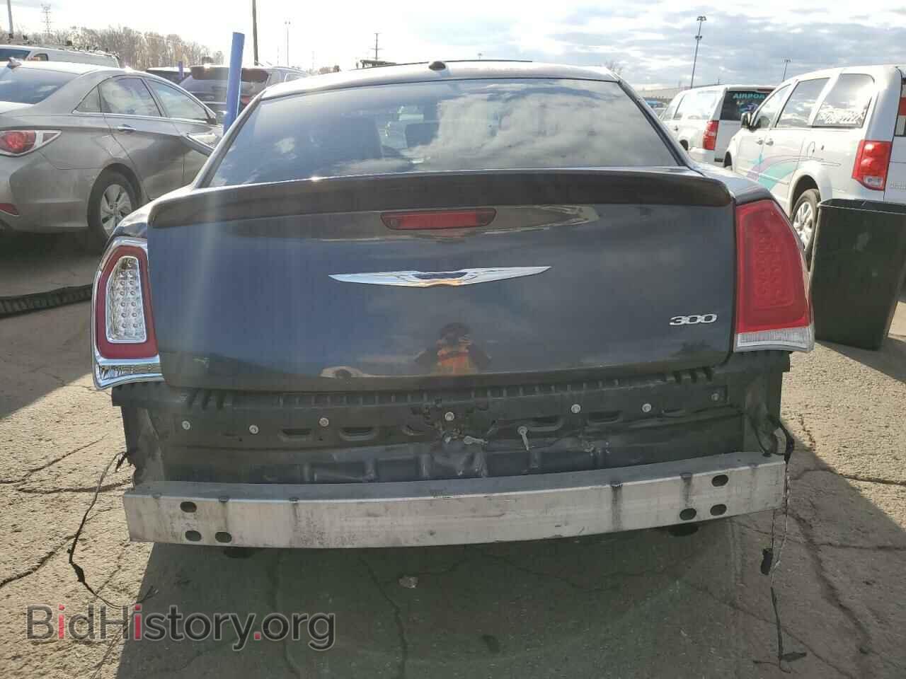 2016 CHRYSLER 300 - VIN: 2C3CCAAG3GH161068 - Фото 6