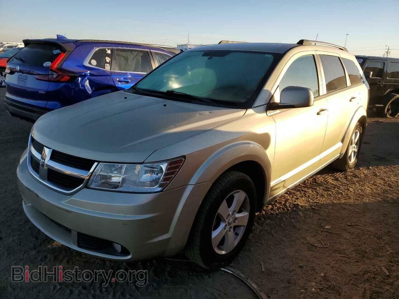 Photo 3D4PG5FV8AT145420 - DODGE JOURNEY 2010