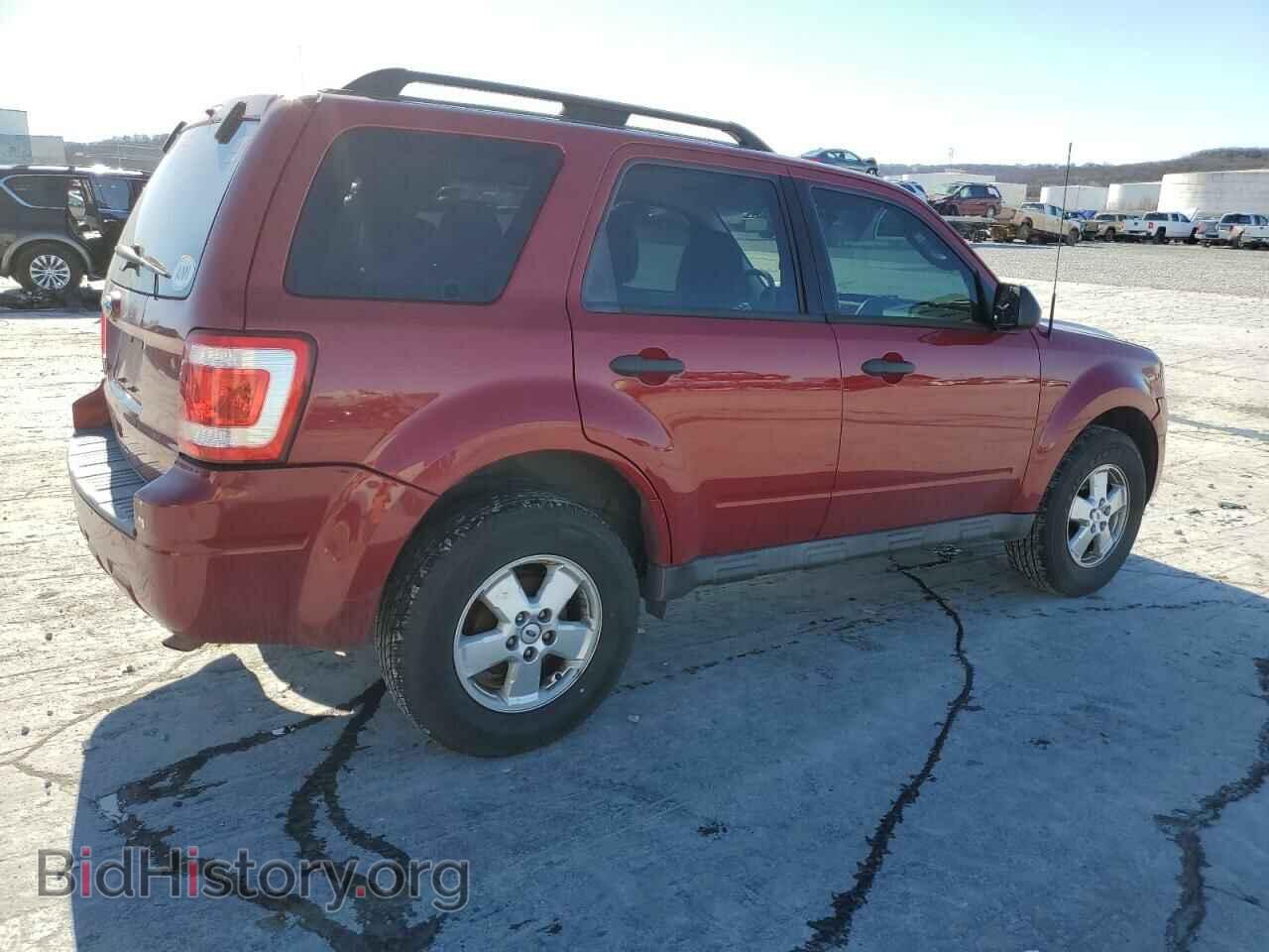 2010 FORD ESCAPE - VIN: 1FMCU0D76AKB41374 - Фото 3