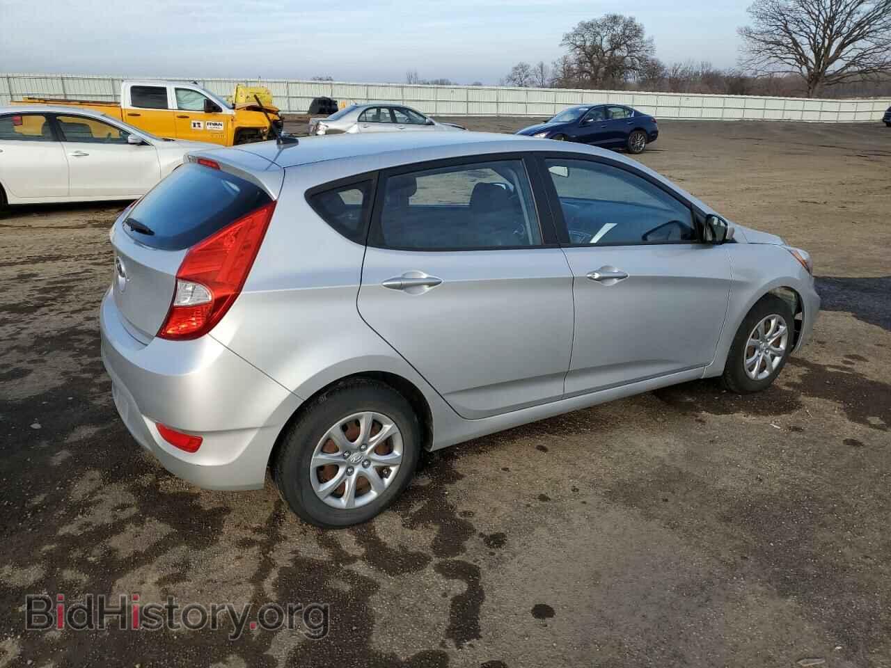 2013 HYUNDAI ACCENT - VIN: KMHCT5AE0DU087548 - Фото 3