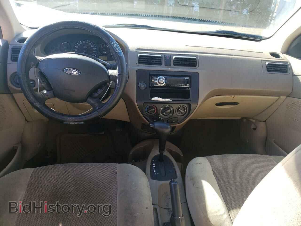 2007 FORD FOCUS - VIN: 1FAHP34N47W361718 - Фото 8