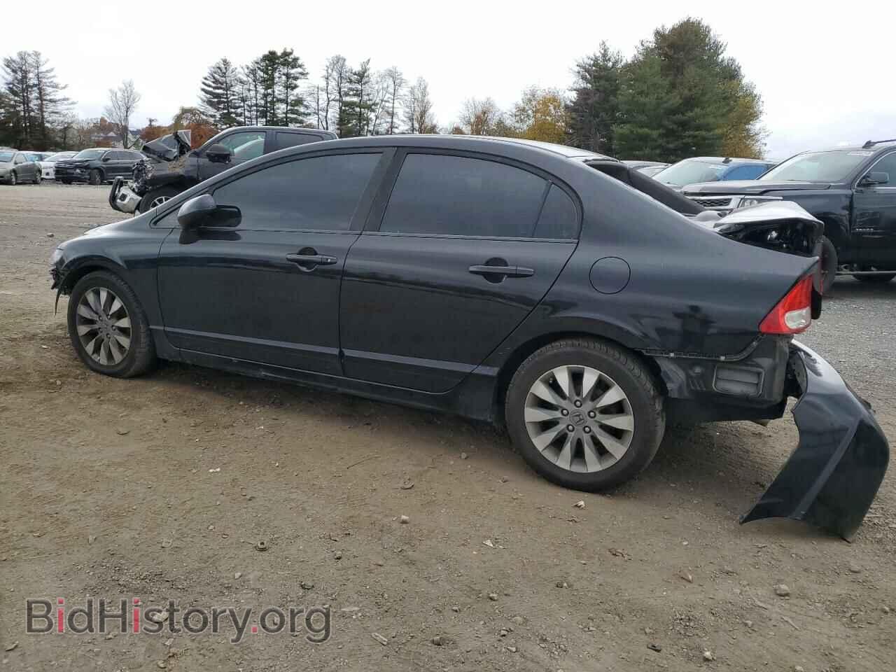2011 HONDA CIVIC - VIN: 19XFA1F8XBE011821 - Фото 2