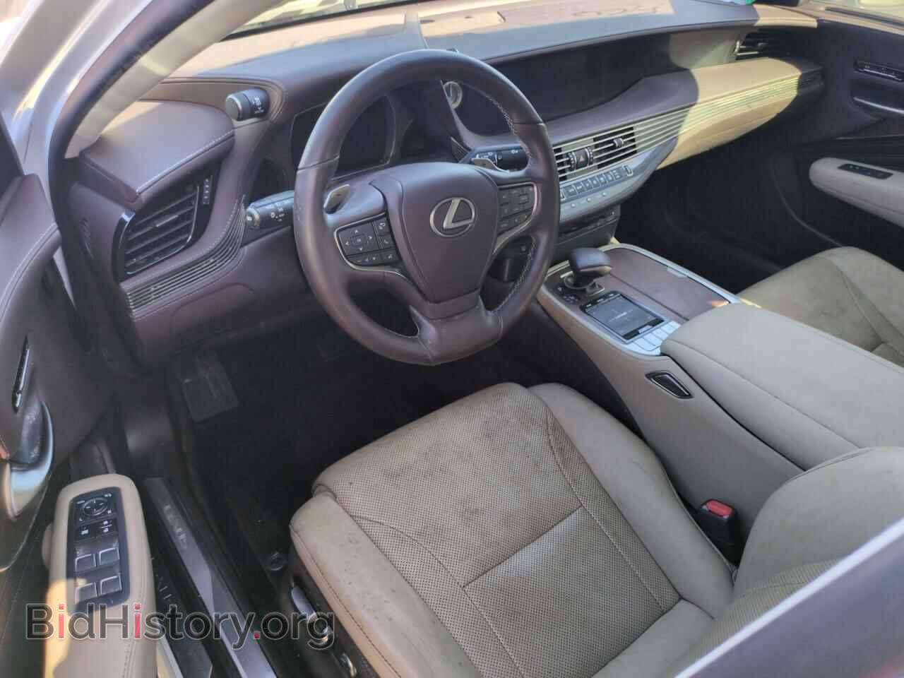 2019 LEXUS LS500 - VIN: JTHB51FF4K5008165 - Фото 8