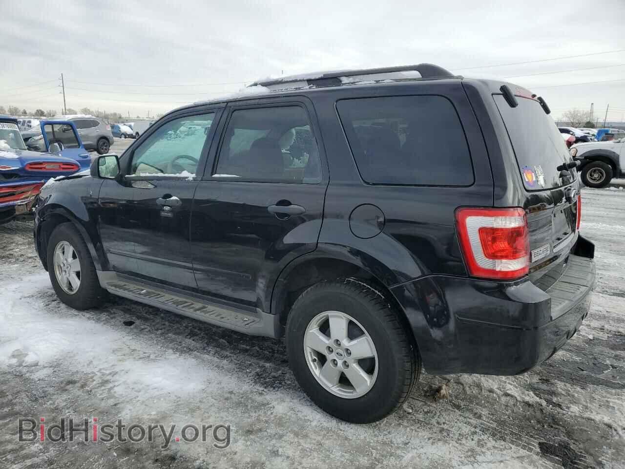 2011 FORD ESCAPE - VIN: 1FMCU9D72BKB46321 - Фото 2