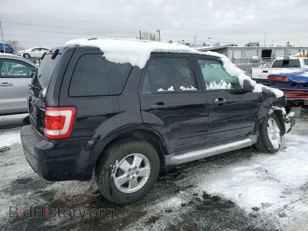 2011 FORD ESCAPE - VIN: 1FMCU9D72BKB46321 - Фото 3