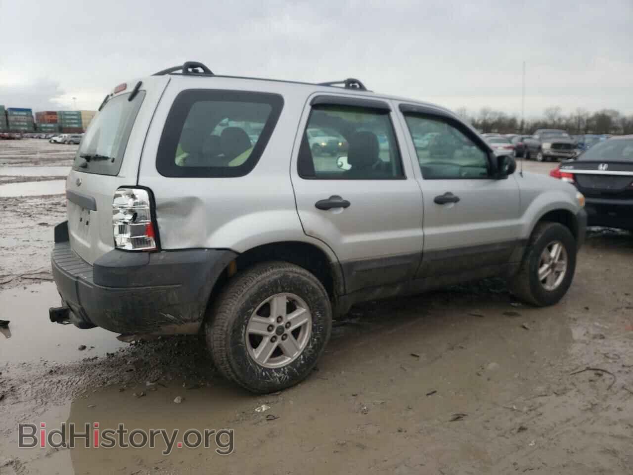 2006 FORD ESCAPE - VIN: 1FMCU02Z46KD54593 - Фото 3