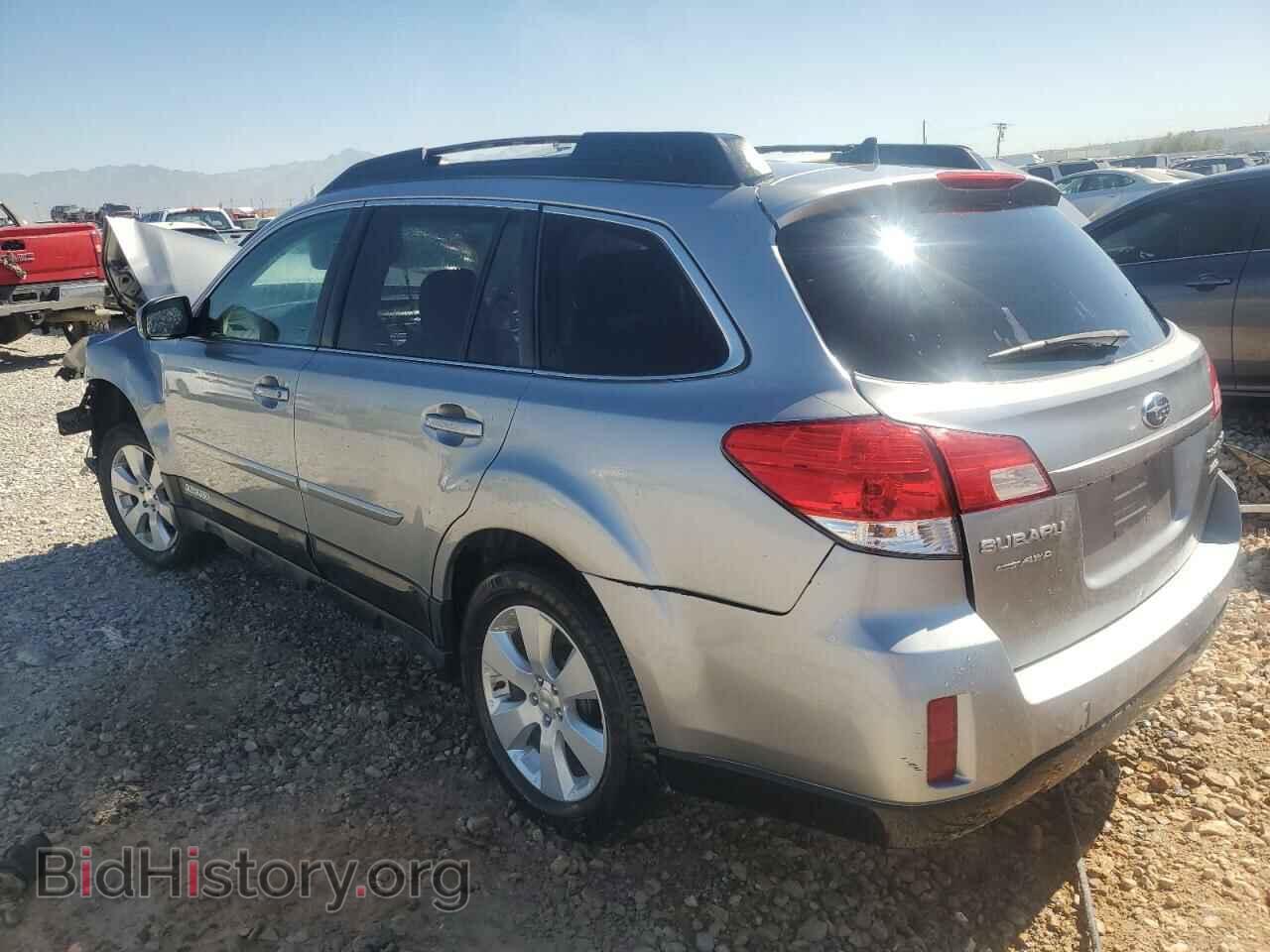 2011 SUBARU OUTBACK - VIN: 4S4BRBKC5B3376580 - Фото 2