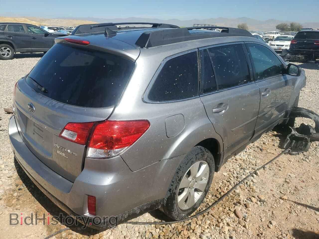 2011 SUBARU OUTBACK - VIN: 4S4BRBKC5B3376580 - Фото 3