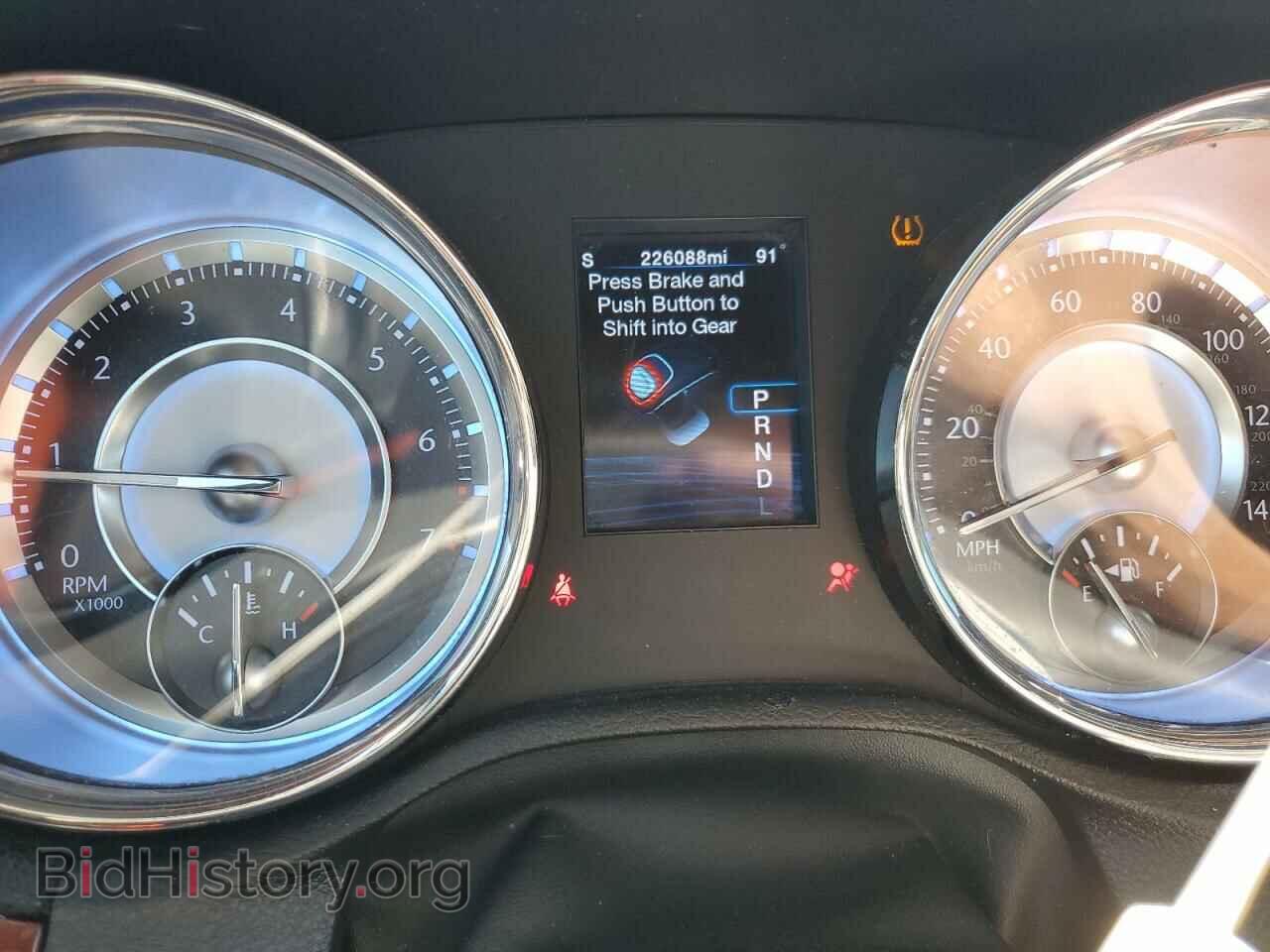 2012 CHRYSLER 300 - VIN: 2C3CCACG7CH221683 - Фото 9